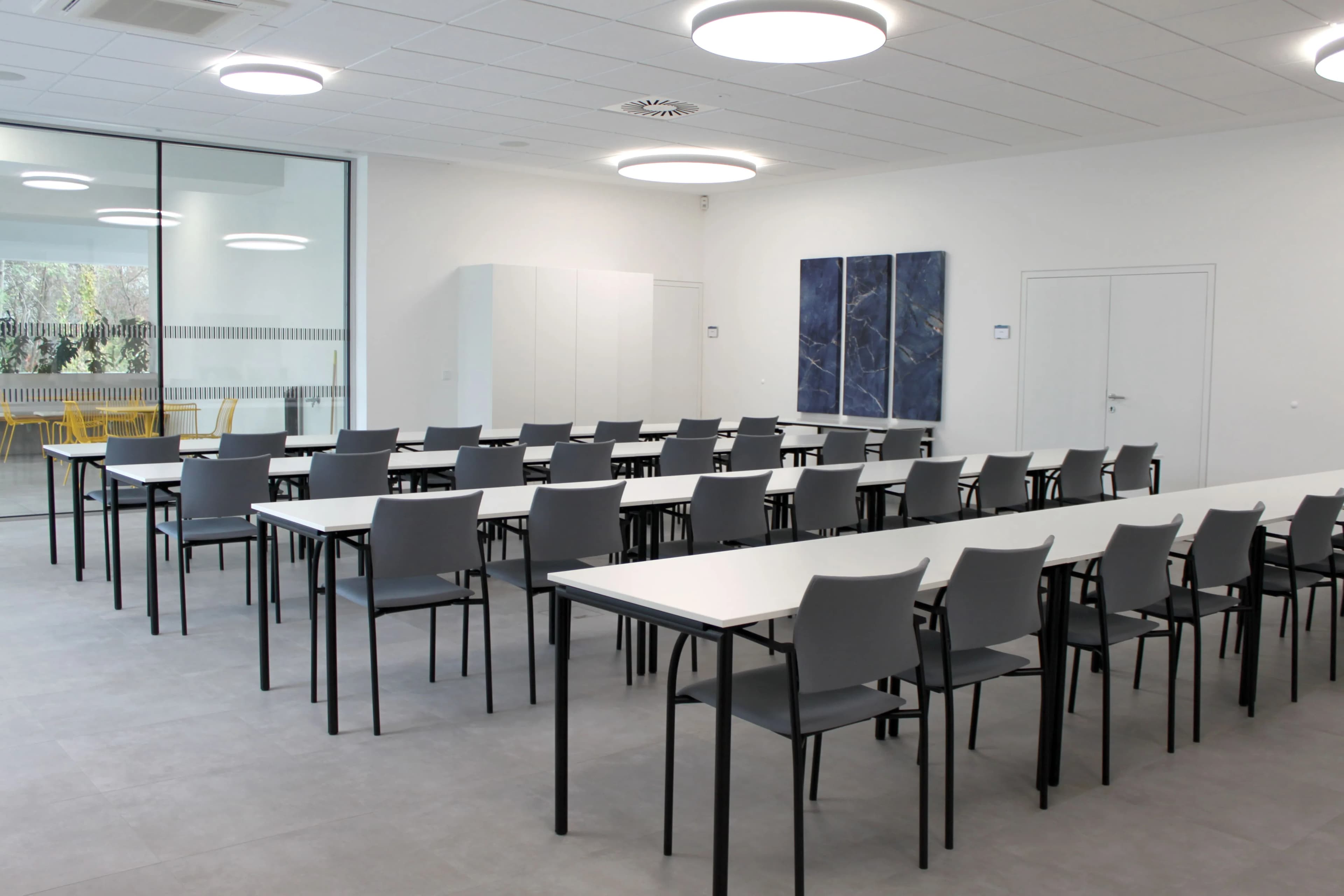 Gesunde Büroatmosphäre bei ABF 6